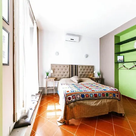 Signor Colosseo روما