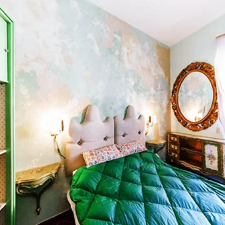 فندق مبيت وإفطار Signor Colosseo روما