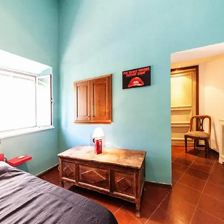 Signor Colosseo Bed & Breakfast 2*