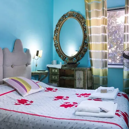 Signor Colosseo Oda ve Kahvaltı Roma